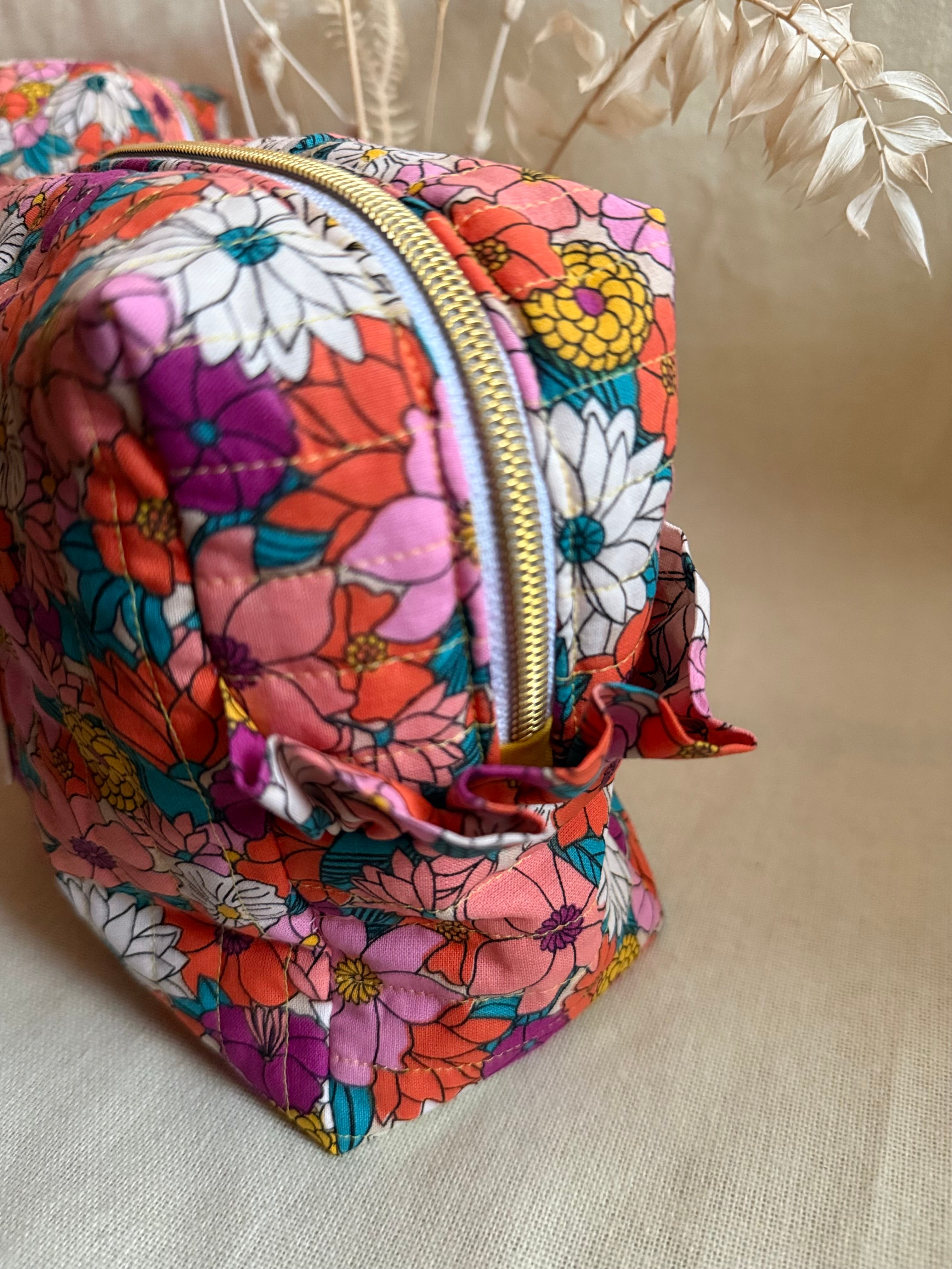 Trousse matelassée orange et jaune