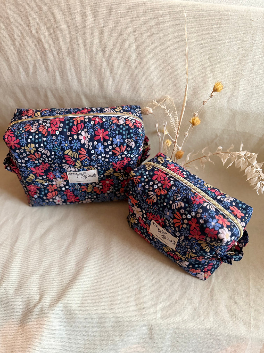 Trousse matelassée bleue