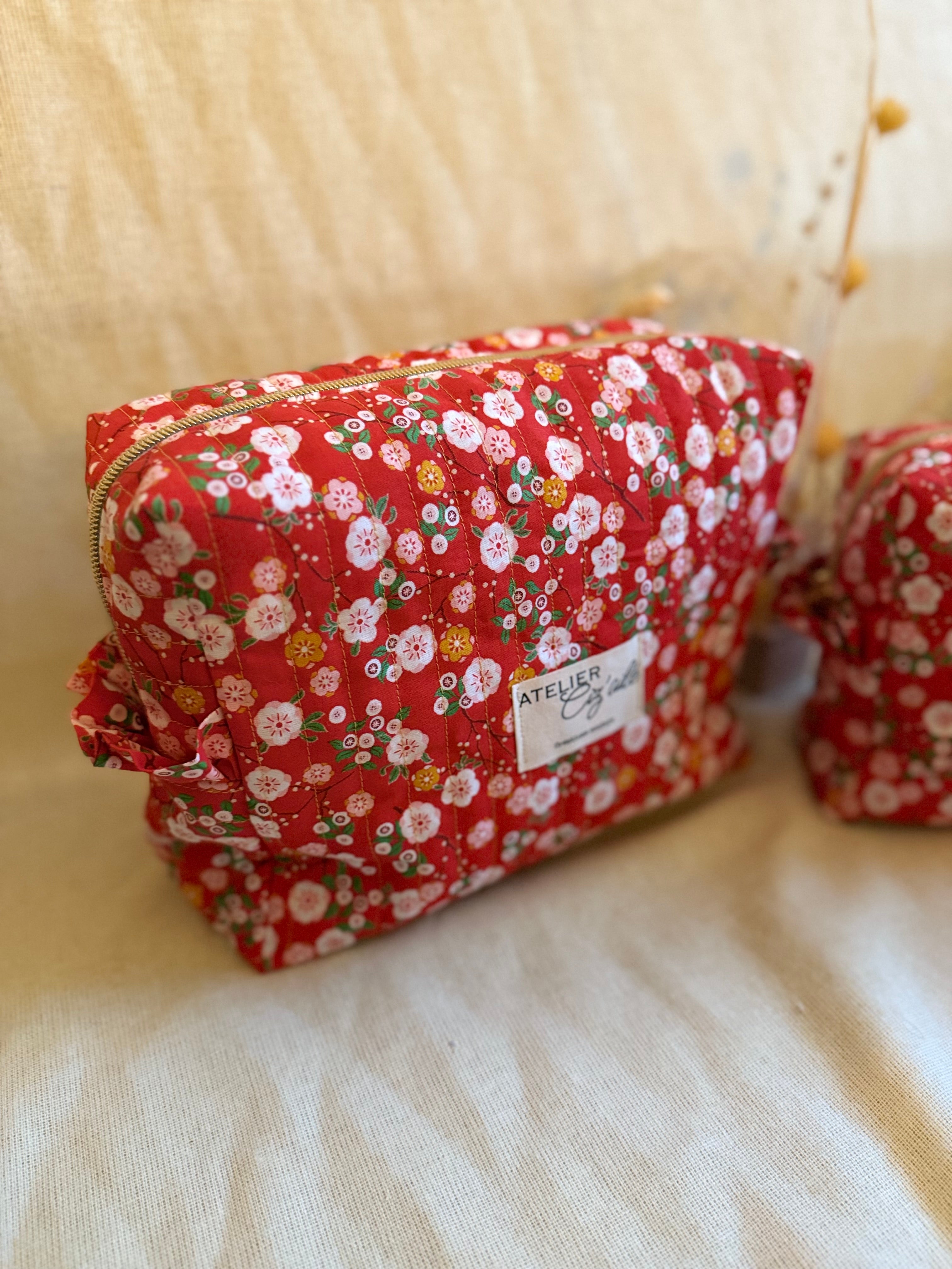 Trousse matelassée rouge