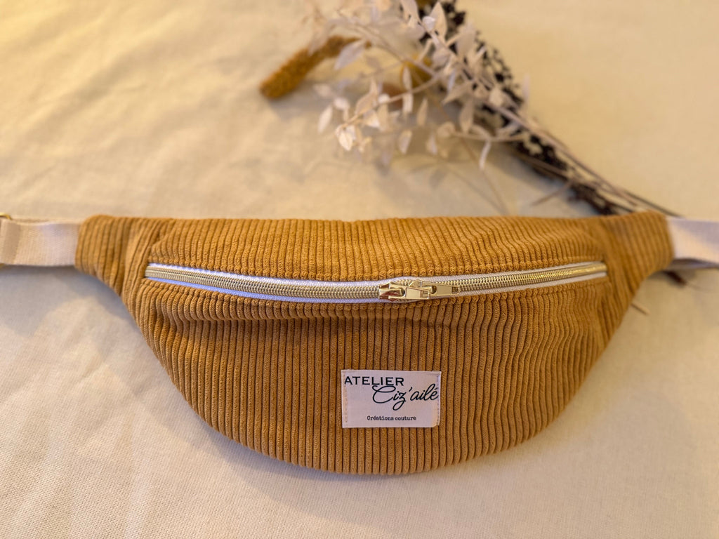 Sac banane en velours côtelé moutarde